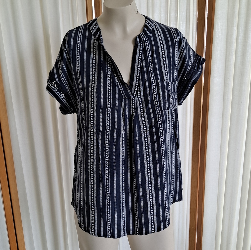 Sweet Wanderer blue/white blouse, large